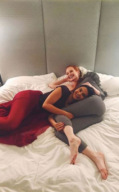 Riverdale, Camila Mendes, Madelaine Petsch, Cast